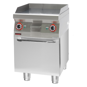 700.PBE-600G.S.D Płyta grillowa gładka 600 mm 8kW na podstawie szafkowej zamkniętej