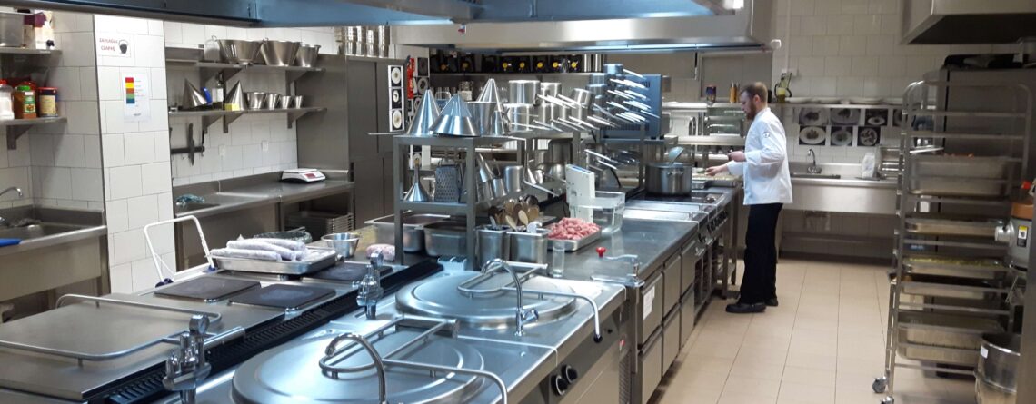 Funkcjonalny projekt kuchni gastronomicznej. Porady od technologa Kromet